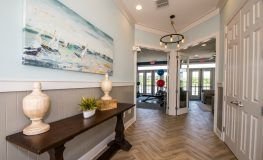 The Vineyards, Clubhouse Entry